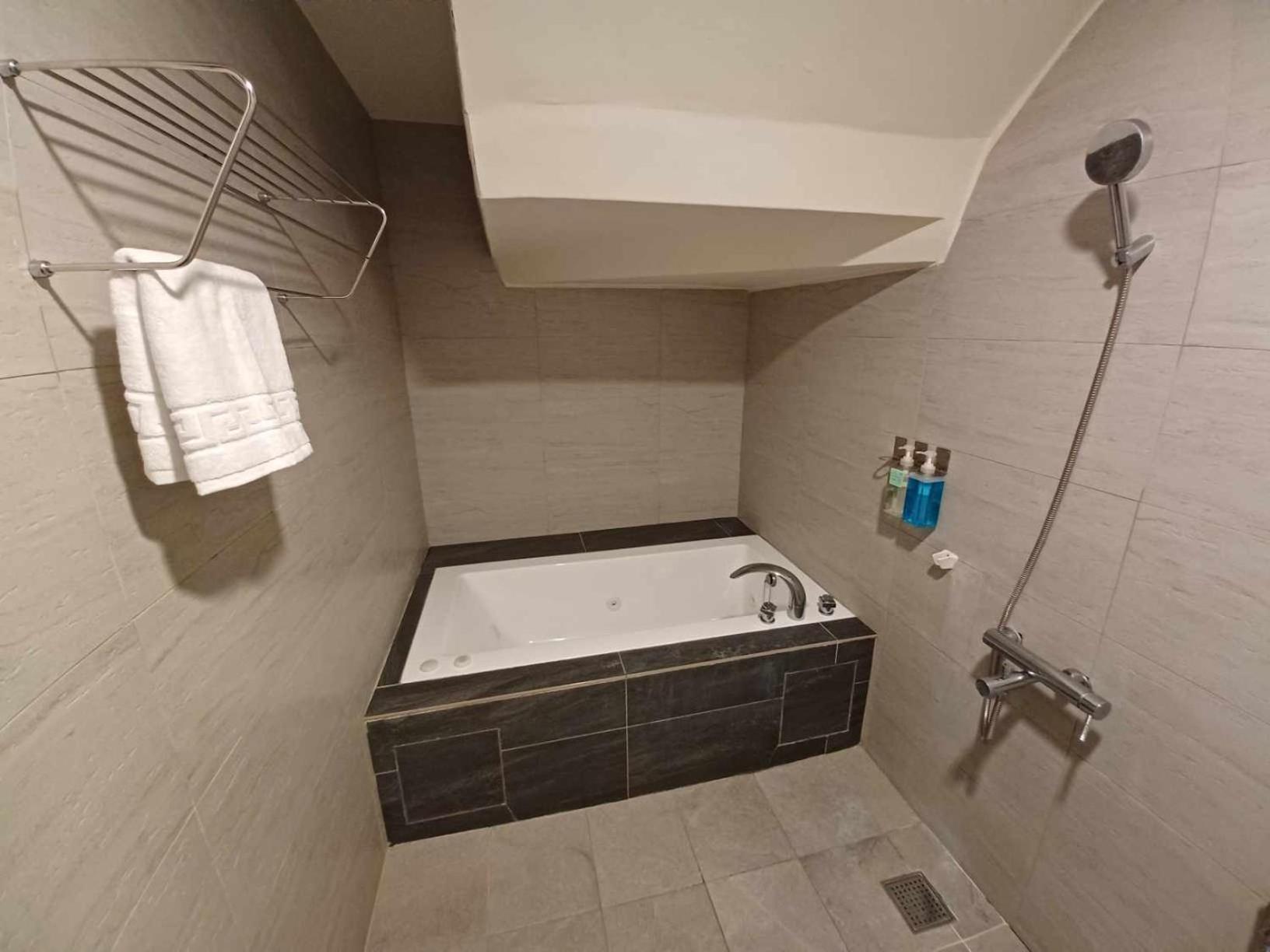 舟津食旅 Mooring B&B 禁菸民宿 訂房請詳閱住宿須知 Hualien Dış mekan fotoğraf